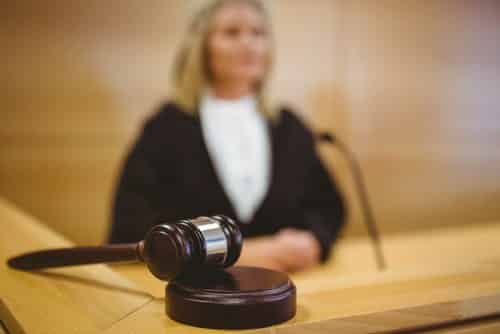 Motorista de ônibus que provocou acidente com engavetamento de carros tem justa causa confirmada 1 | Juristas Motorista de ônibus que provocou acidente com engavetamento de carros tem justa causa confirmada | Juristas