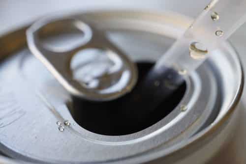 Distribuidora de bebidas Vonpar indenizará clientes por suposto sapo em lata de refrigerante 1 | Juristas Créditos: Brian Yarvin / Shutterstock.com
