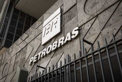 Acionistas da Petrobras não podem pedir reparação das perdas por via judicial | Juristas