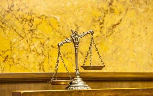 PM vítima de discriminação racial em abordagem a motorista tem direito a indenização 1 | Juristas Créditos: tlegend / Shutterstock.com