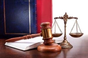 TRF3 determina prisão preventiva e medidas cautelares contra casal investigado por esquema de desvios na saúde 3 | Juristas Revogada prisão preventiva de motorista acusado de embriaguez e tentativa de suborno