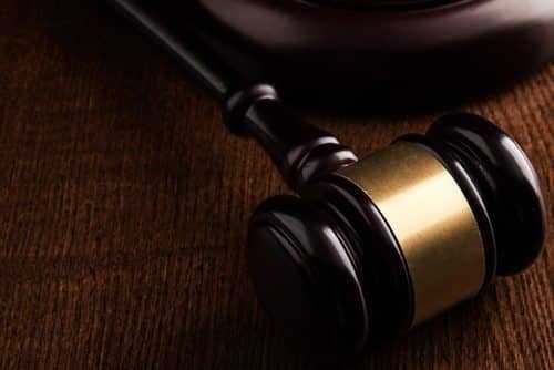 Majoração de pena prevista para furto simples em período noturno é incabível em caso de furto qualificado 2 | Juristas TJDFT determina perda de função de policial que disparou arma ilegal após briga de trânsito