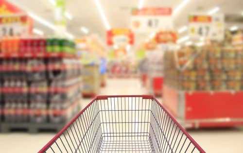 Assaí deve indenizar mulher atingida na cabeça por caixa de produto de limpeza 1 | Juristas Assaí Atacadista