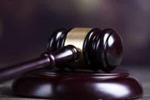 Faculdade deve indenizar aluno por entregar diploma com data errada 2 | Juristas Justiça presume boa-fé e faculdade terá de emitir diploma a aluno que apresentou documento irregular