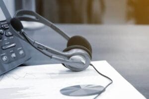 Atendente deve ser indenizada por ofensas proferidas por cliente em ligação 1 | Juristas Atendente deve ser indenizada por ofensas proferidas por cliente em ligação | Juristas
