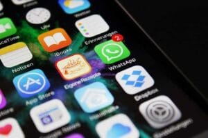 Modelo - Revenge Porn - Pornô de Vingança - Remoção de Conteúdo - Marco Civil da Internet (Lei 12.965/14) 4 | Juristas Radialista condenado por divulgar vídeo de pedofilia no WhatsApp