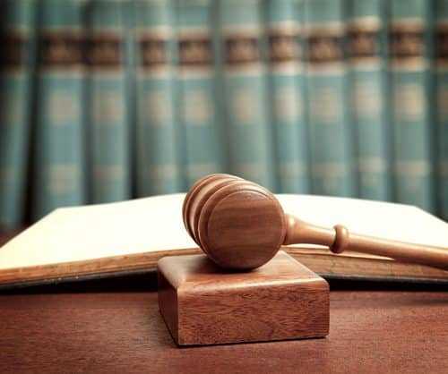 Caixa Seguradora deverá indenizar companheira de segurado que faleceu em acidente de trânsito 2 | Juristas TJDFT absolve acusado de extorsão de sua esposa por simular o próprio sequestro