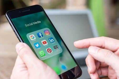 Compartilhar livros e aulas via Whatsapp e redes sociais é crime de violação de direito autoral 1 | Juristas Compartilhar livros e aulas via Whatsapp e redes sociais é crime de violação de direito autoral | Juristas