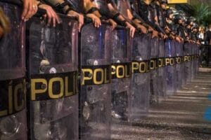 Determinado o trancamento de ação penal contra policiais que lideraram greve na Bahia em 2012