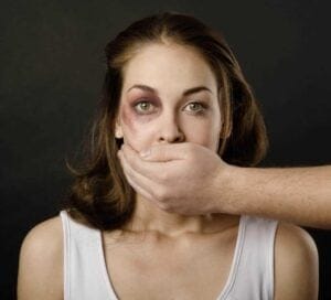 11 motivos para não se calar: O caminho da denúncia de violência doméstica | Juristas