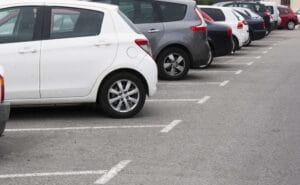Consumidor deve ser indenizado por furto em estacionamento privativo | Juristas