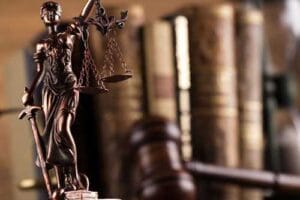 Frigorífico terá de reintegrar trabalhador demitido após apresentar sintomas de Mal de Parkinson 1 | Juristas Frigorífico terá de reintegrar trabalhador demitido após apresentar sintomas de Mal de Parkinson | Juristas