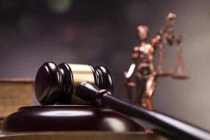 Testemunha que tem ação contra a mesma empresa não pode ser considerada suspeita sem prova | Juristas