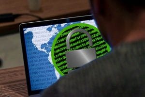 Por que é tão difícil punir golpes aplicados via Whatsapp? 2 | Juristas hacker