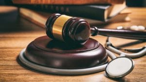 Justiça nega indenização a paciente que teria sofrido queimadura durante cirurgia 3 | Juristas cirurgia plástica