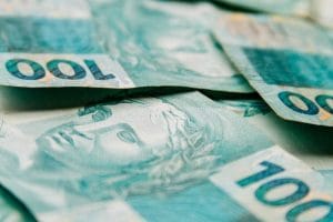 TRF1 mantém pena de réu acusado de circular moeda falsa 1 | Juristas Real - Moeda Brasileira