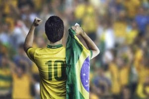 Reconhecido dano moral por uso de imagem sem autorização de ex-jogador em álbum de figurinhas 1 | Juristas brasileiro