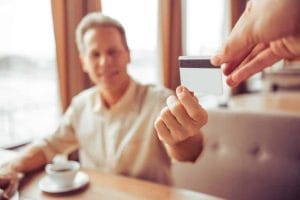 Aprendizes e efetivos devem receber auxílio-alimentação de mesmo valor 2 | Juristas auxílio-alimentação