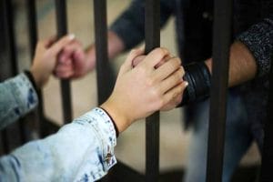 Mantido júri que condenou homem por perseguir e atropelar ex-companheira em rodovia 1 | Juristas Companheira de detento