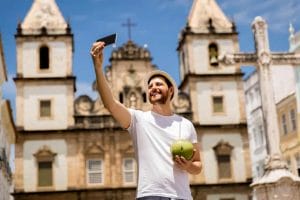 Devedor que ostenta nas redes sociais pode ter documentos apreendidos 2 | Juristas redes sociais - luxo e ostentação