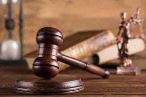 Incompatibilidade de horários do transporte público e saída de trabalhador gera o direito a horas in itinere 1 | Juristas incompatibilidade de horários
