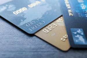 É possível comprar dólar no cartão de crédito; saiba como: 1 | Juristas compra de moeda no cartão de crédito