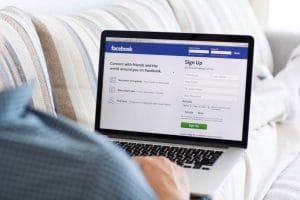 Justiça nega dano moral a jornalista acusada no Facebook de informar funerária sobre os óbitos | Juristas