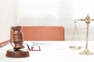 Depende de decisão expressa a inclusão de juros e correção em execução de mandado de segurança em favor de anistiado 1 | Juristas inclusão de juros