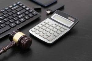 Modelo de Petição - Ação de Cobrança de Obrigação Confirmada por Sentença - Consórcio 1 | Juristas Citação da sociedade não é necessária nas ações de cobrança em que todos os sócios integram a lide