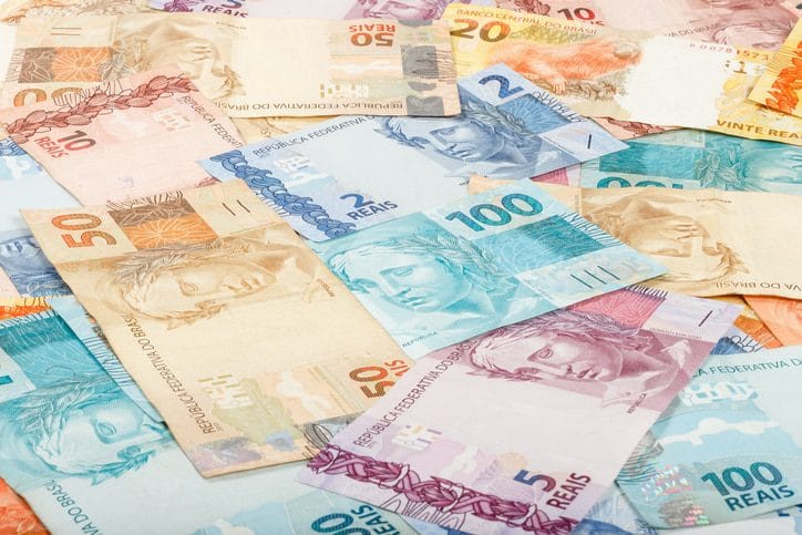 Modelo - Cumprimento de Sentença Homologatória - Obrigação de Fazer 2 | Juristas Limite de cheque especial não pode ser penhorado