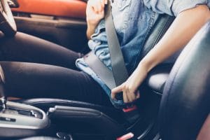Policial acusado de lucrar com transporte irregular de passageiros no DF continuará preso 1 | Juristas policial