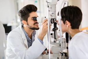 Técnico em optometria deve se abster de praticar atividades privativas de médicos oftalmologistas 1 | Juristas Técnico em optometria