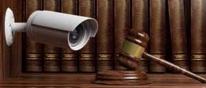 Morador que instalou câmera de segurança que invade privacidade de vizinho deve pagar danos morais 1 | Juristas câmeras de segurança