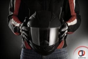 Uso eventual de motocicleta no trabalho não garante adicional de periculosidade