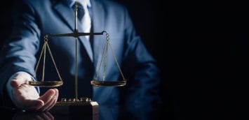 TJBA é proibido de limitar atendimento a advogados 1 | Juristas Advogado Correspondente