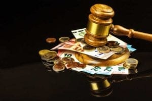 Banco indenizará casal por fraude em previdência privada