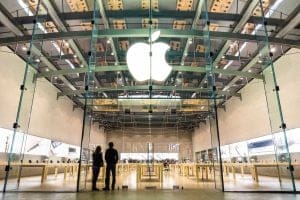 Apple está sendo processada por desperdício | Juristas
