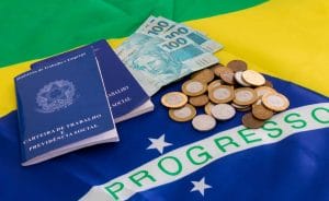 Reforma da Previdência é aprovada na CCJ | Juristas