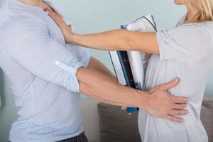 Assédio sexual pode ser caracterizado entre professor e aluno 1 | Juristas professor e aluno
