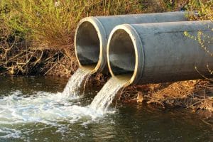 Companhia de saneamento deve indenizar cliente por valores excessivos cobrados nas faturas de água | Juristas
