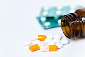 Estado de Minas Gerais indenizará por fornecer medicamento vencido 1 | Juristas medicamento