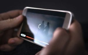 Justiça condena homem por divulgar vídeo de jovem em prestação serviços comunitários sem autorização | Juristas