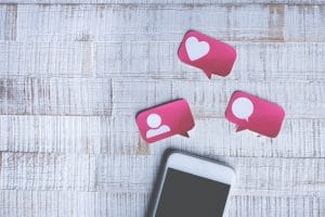 Canais de mídia online para advogados: qual escolher? 1 | Juristas Canais de Mídia Online para Advogados
