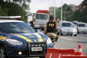 PRF diz não haver mais bloqueios nas rodovias do país e alerta para 4 interdições | Juristas