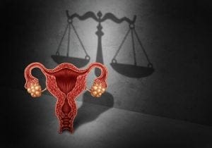 Justiça vai investigar conduta de juíza que negou aborto a menina vítima de estupro | Juristas
