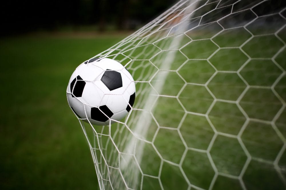 Torcedor de futebol e clube gaúcho são condenados por injúria racial 2 | Juristas Jogo de Futebol - Injúria Racial - Gol
