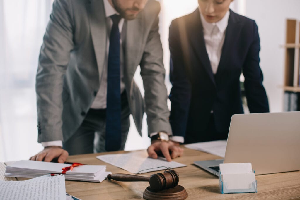 Modelo de contrato de parceria entre escritórios de advocacia 2 | Juristas Contrato de parceria entre advogados