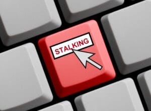 Modelo - Representação Criminal - Stalking 1 | Juristas Cyberstalking